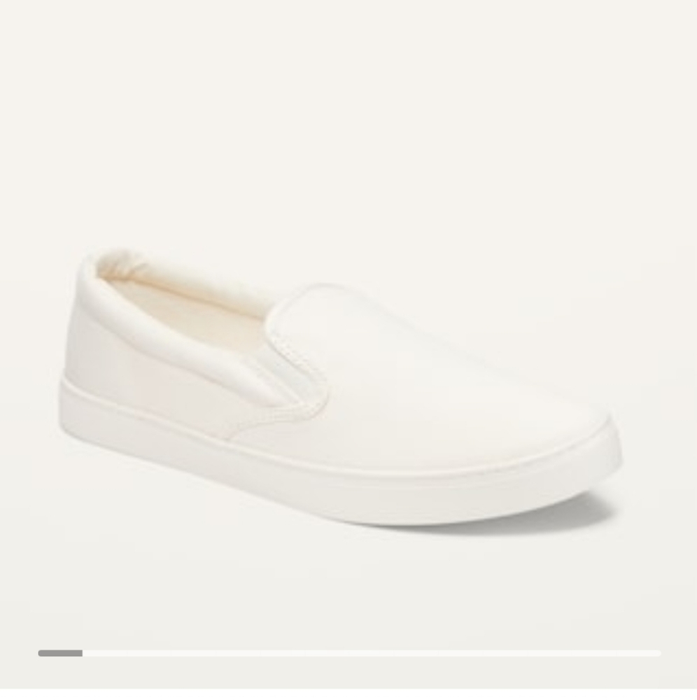 Old Navy Women's Canvas Slip On Sneakers, size 9